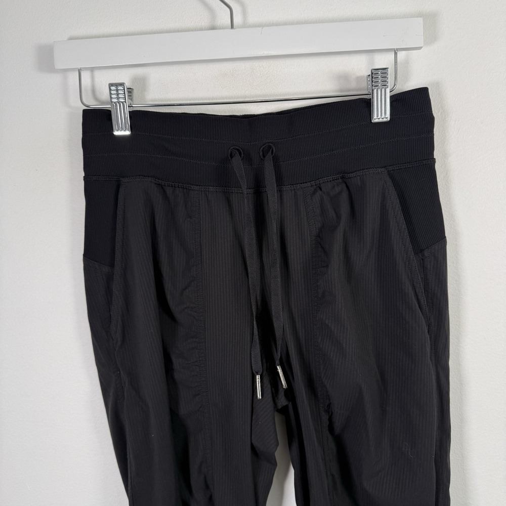 Lululemon Dance Studio Mid Rise Jogger Full Length Black Commuter Travel Women 4 - Picture 3 of 7